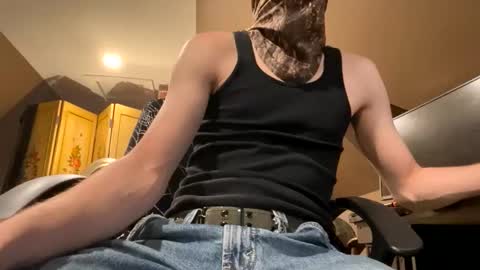 Snapshot of eelektross chatting on 5, 11, 2025 eel online show from 5, 11, 2025