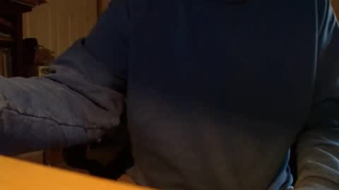 eeyoreeeyore online show from 2, 11, 2025