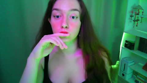 Snapshot of effie_balconii chatting on 10, 5, 2026 effie_balconii online show from 10, 5, 2026