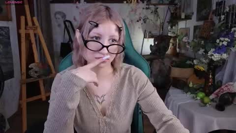 effiemeowley online show from 7, 3, 2026