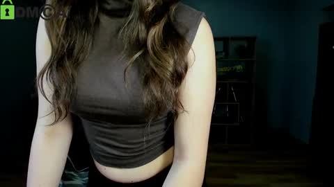 Effy Royse online show from 31, 3, 2026