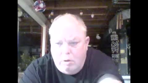 Snapshot of efriff chatting on 20, 4, 2026 efriff online show from 20, 4, 2026