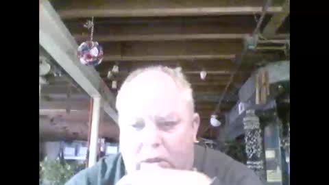 Snapshot of efriff chatting on 3, 5, 2026 efriff online show from 3, 5, 2026