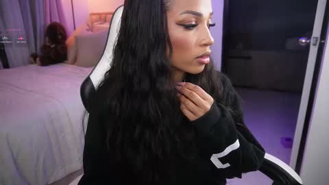 eimi   online show from 12, 10, 2025