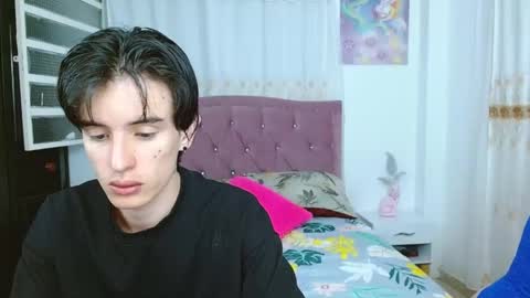 Snapshot of eimy_andres chatting on 25, 9, 2025 eimy_andres online show from 25, 9, 2025