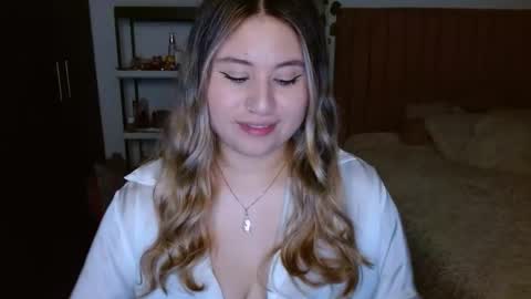 EIMY   MODEL INDEPENDENT online show from 14, 3, 2026