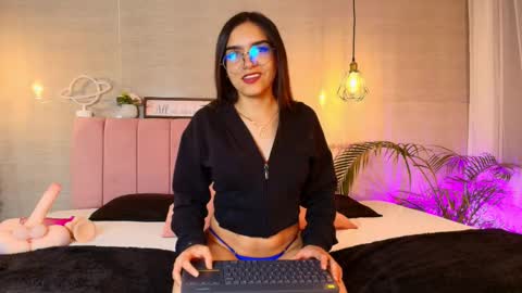 eimy_rosse18 online show from 13, 10, 2025