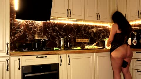 Snapshot of einneuesleben89 chatting on 14, 2, 2026 Elena online show from 14, 2, 2026