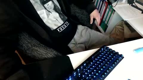 ejakules online show from 6, 4, 2026