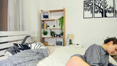 Snapshot of el1s_well chatting on 23, 11, 2025 Elis 3 online show from 23, 11, 2025