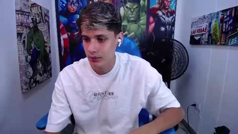 Snapshot of el_flaquito_1 chatting on 27, 6, 2026 J A K E online show from 27, 6, 2026