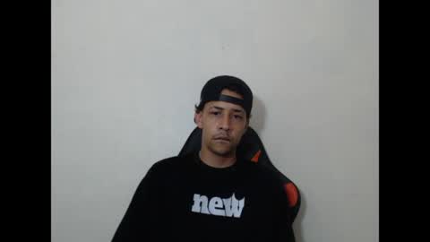 Instagram BelowAbajo online show from 13, 5, 2026