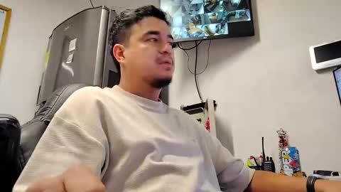   online show from 18, 12, 2025