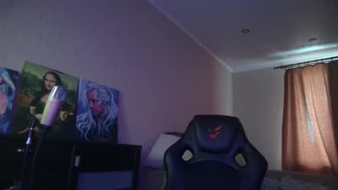 If you like it when I meow give me a thumbs up online show from 17, 2, 2025