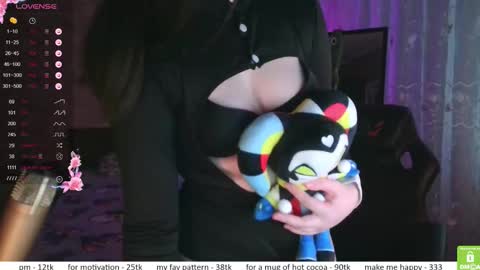 If you like it when I meow give me a thumbs up online show from 27, 11, 2025