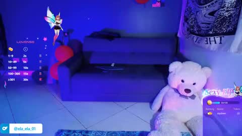 Ela  Help me reach 100 thumbs up online show from 8, 1, 2025