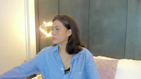 Snapshot of elaia_hatman chatting on 7, 8, 2026 E L A I A online show from 7, 8, 2026