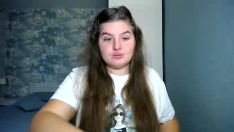 Snapshot of elanis_blair chatting on 26, 10, 2025 Elanis online show from 26, 10, 2025