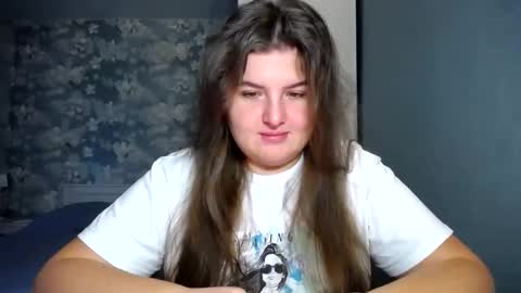 Snapshot of elanis_blair chatting on 21, 11, 2025 Elanis online show from 21, 11, 2025