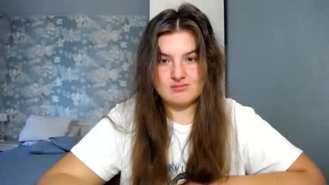 Snapshot of elanis_blair chatting on 20, 3, 2026 Elanis online show from 20, 3, 2026