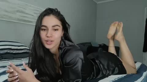 Snapshot of elarahayes chatting on 7, 6, 2026 Elara Hayes online show from 7, 6, 2026