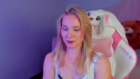 elaravoltage online show from 30, 4, 2026