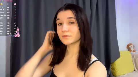 Snapshot of elaravoss chatting on 4, 2, 2026 Bella online show from 4, 2, 2026