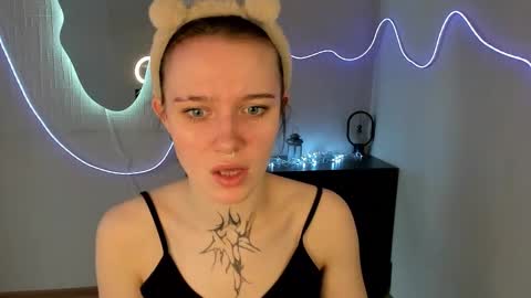 elastikiss online show from 9, 3, 2026