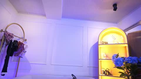 Elasummeer online show from 10, 9, 2025