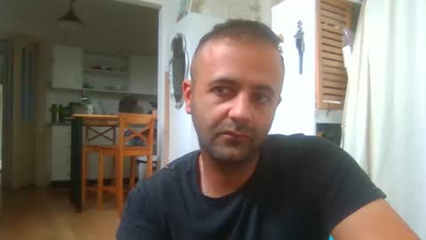 daniel18cmx online show from 4, 11, 2025