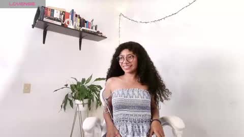 Snapshot of elektra_williams chatting on 29, 12, 2024 elektra_williams online show from 29, 12, 2024