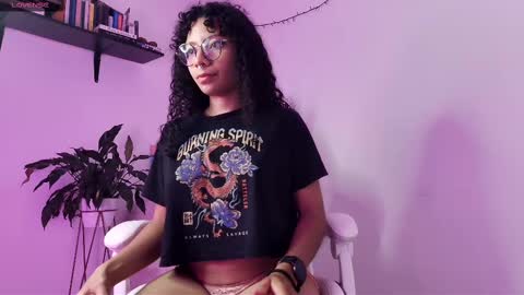 Snapshot of elektra_williams chatting on 26, 2, 2025 elektra_williams online show from 26, 2, 2025