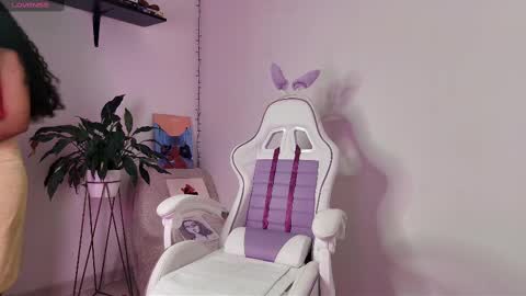 Snapshot of elektra_williams chatting on 28, 2, 2025 elektra_williams online show from 28, 2, 2025
