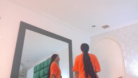 Snapshot of elektradoll1 chatting on 13, 5, 2026 elektradoll1 online show from 13, 5, 2026