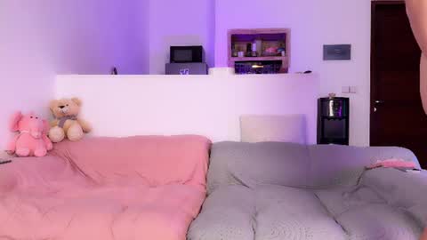 Snapshot of elena_rosss chatting on 11, 6, 2026 Elena Ross online show from 11, 6, 2026