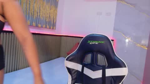 elena_wolff online show from 4, 11, 2025