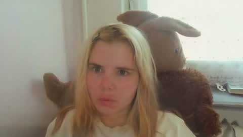 Elena online show from 21, 6, 2026