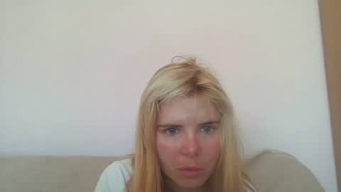 Elena online show from 22, 6, 2026