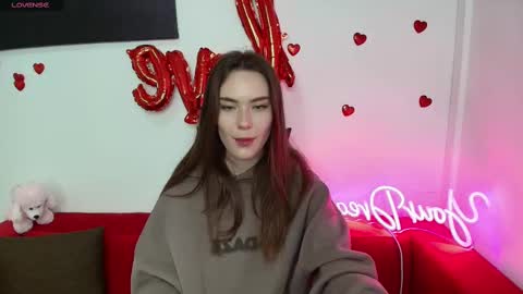 elenaoconar online show from 11, 3, 2025