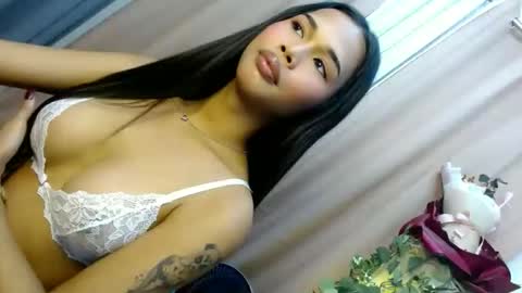 Snapshot of elenapierce69 chatting on 17, 5, 2026 Call me Yours. online show from 17, 5, 2026