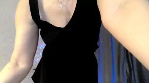 elenaza online show from 19, 1, 2025