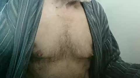 Snapshot of elfyonee chatting on 7, 11, 2025 elfyonee online show from 7, 11, 2025