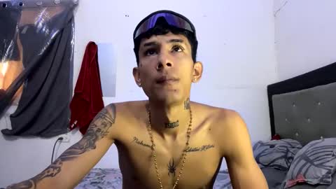 Snapshot of elgochitoxx chatting on 6, 6, 2026 elgochitoxx online show from 6, 6, 2026