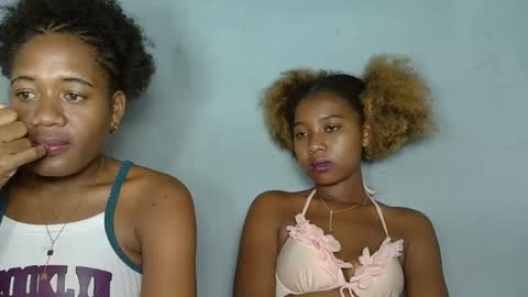 Snapshot of elia011 chatting on 8, 2, 2025 elia011 online show from 8, 2, 2025