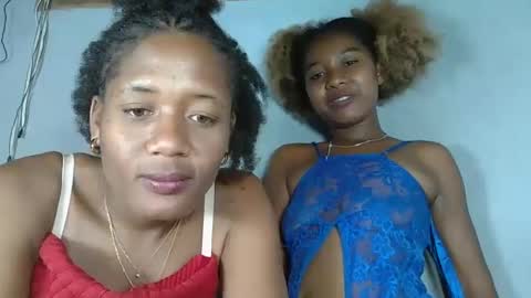 Snapshot of elia011 chatting on 9, 2, 2025 elia011 online show from 9, 2, 2025