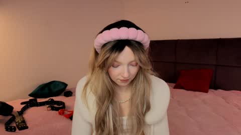 Ella online show from 15, 1, 2025