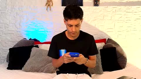 Snapshot of elias_salvatore_ chatting on 27, 5, 2026 elias_salvatore_ online show from 27, 5, 2026