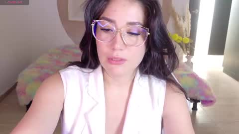 Snapshot of eliiih_ chatting on 24, 7, 2026 eliiih_ online show from 24, 7, 2026