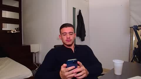 ElijahThorne online show from 24, 11, 2025