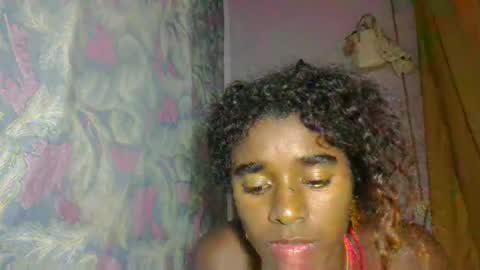 elina981 online show from 9, 4, 2026